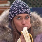 Размещение интеграции в Telegram. Логотип Телеграм канала @showbusiness1