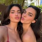 Размещение интеграции в Telegram. Логотип Телеграм канала @kjennerss